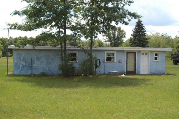 Meredith Drive-In Theatre - 2002-2003 Photo